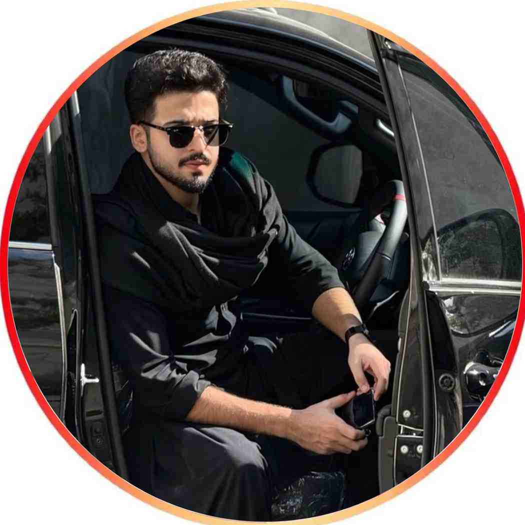আদিত্য চৌধুরী ⭐